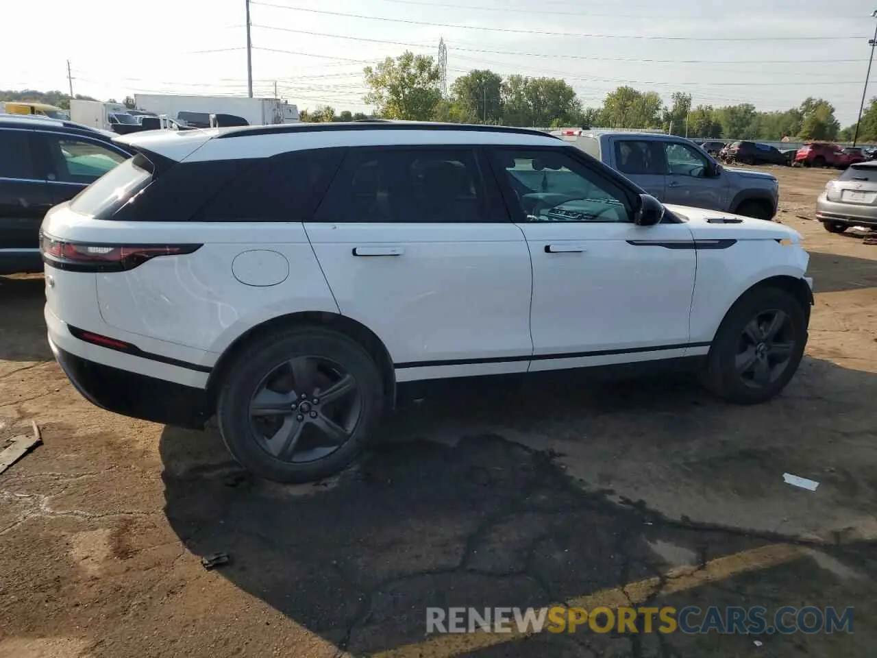 3 Photograph of a damaged car SALYT2EX7NA330286 LAND ROVER RANGEROVER 2022