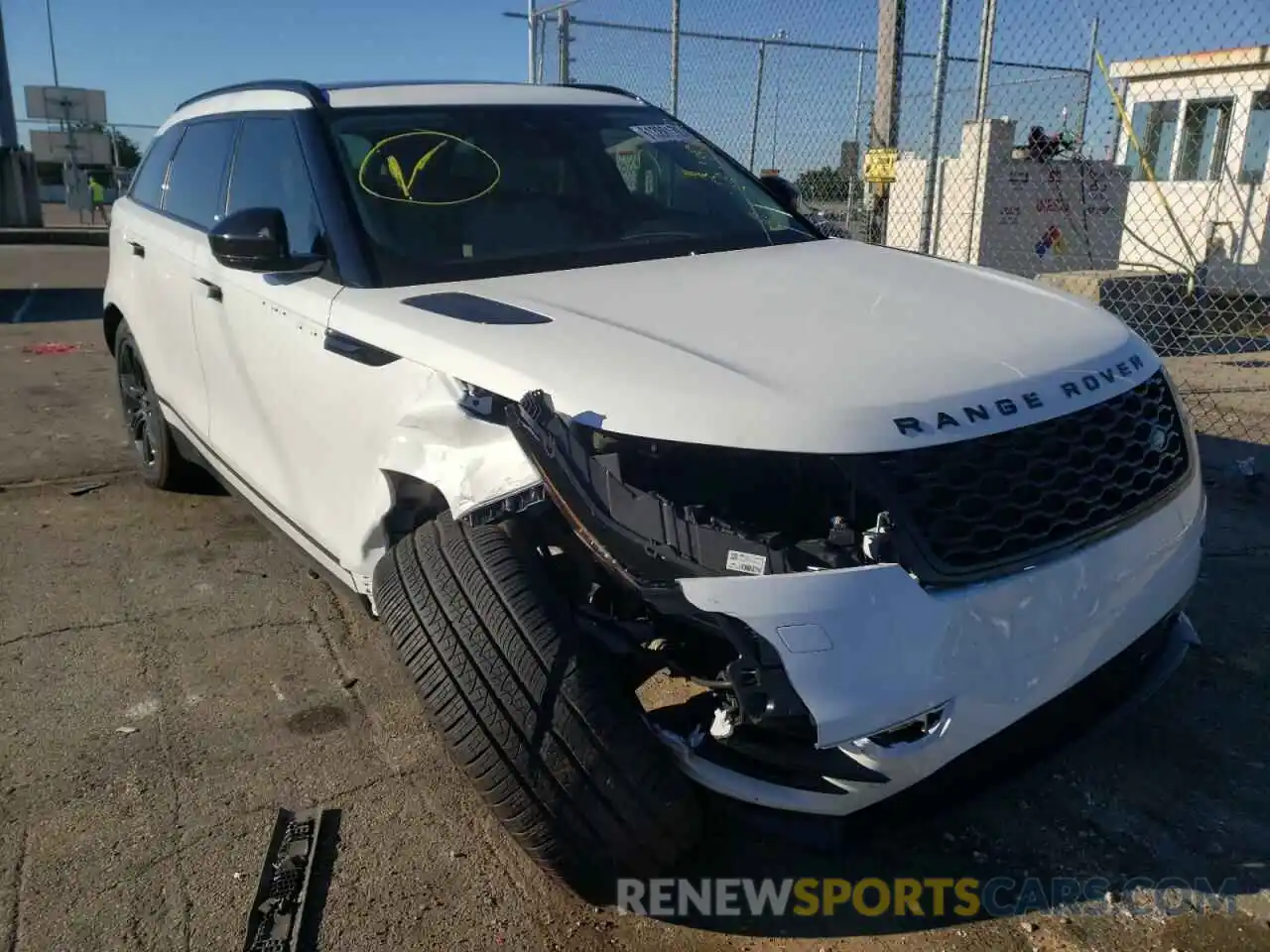 1 Photograph of a damaged car SALYT2EXXNA331786 LAND ROVER RANGEROVER 2022