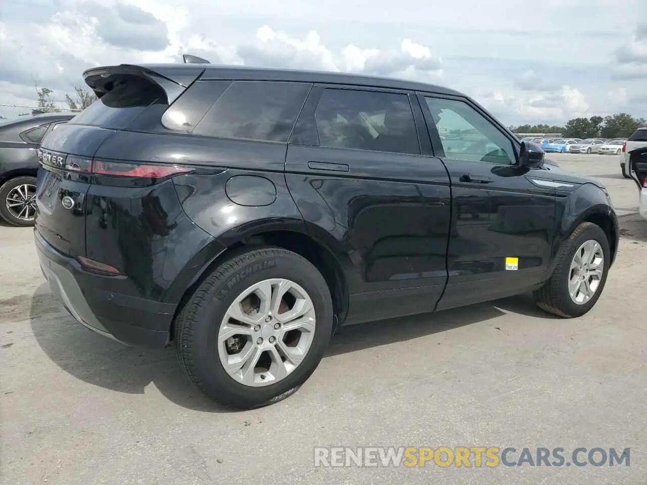 3 Photograph of a damaged car SALZJ2FX4NH169850 LAND ROVER RANGEROVER 2022