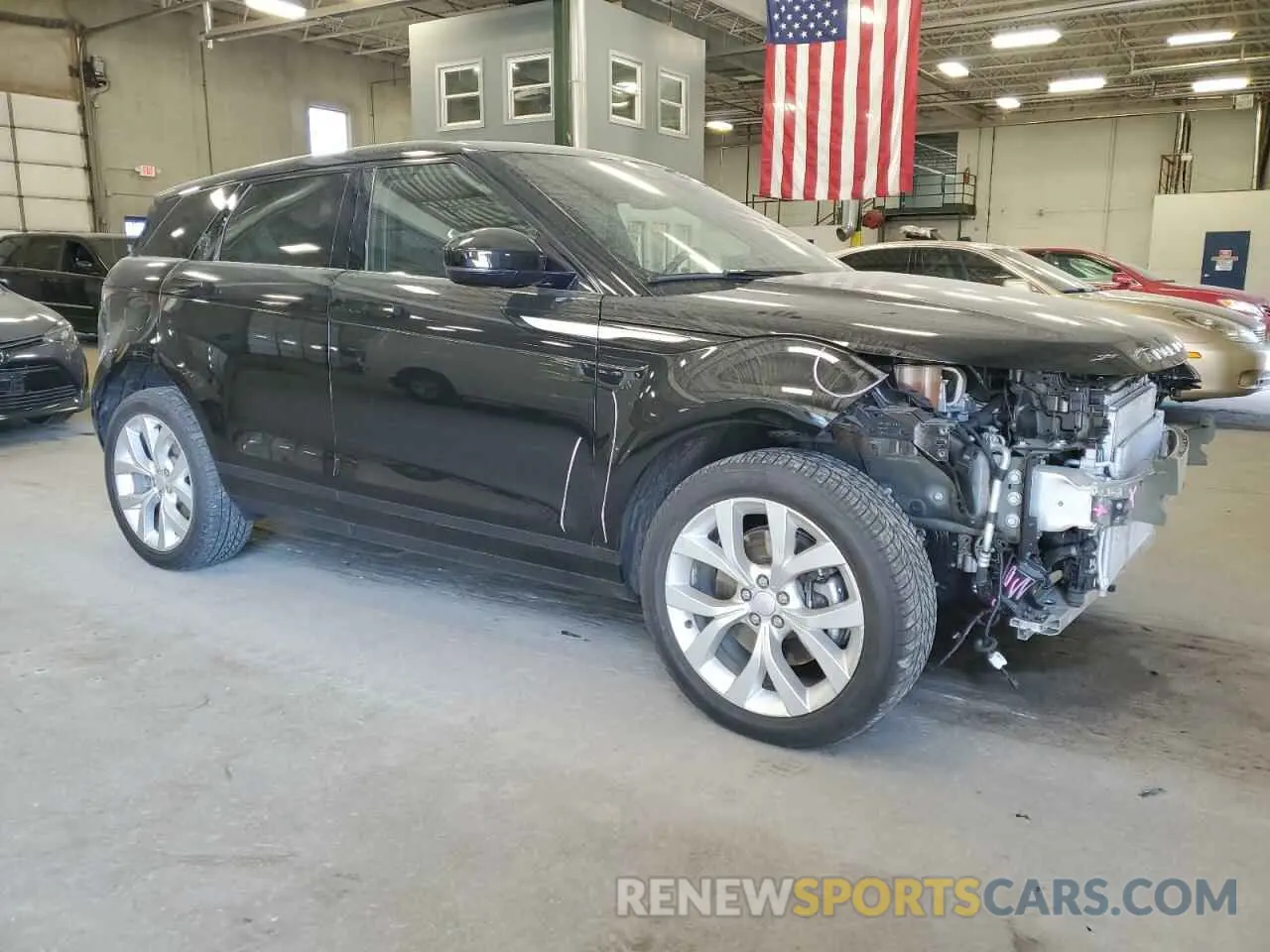 4 Photograph of a damaged car SALZJ2FX5NH171655 LAND ROVER RANGEROVER 2022