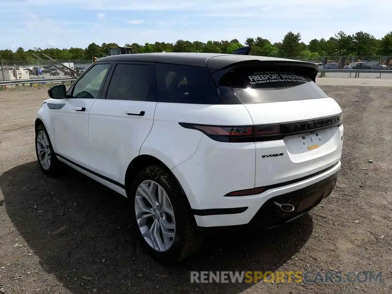 3 Photograph of a damaged car SALZJ2FX6NH172653 LAND ROVER RANGEROVER 2022