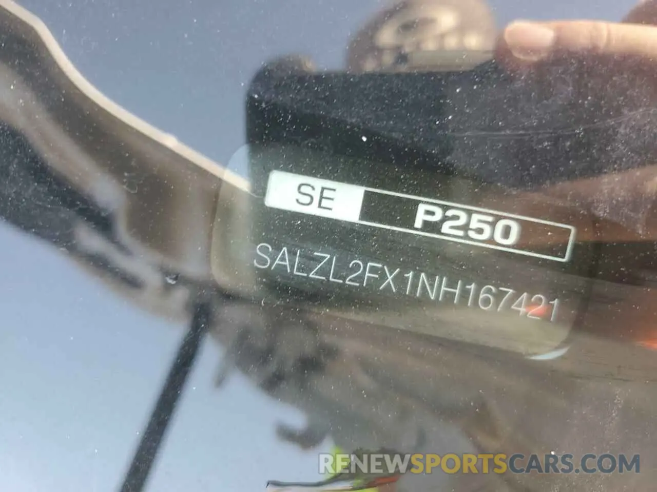 16 Photograph of a damaged car SALZL2FX1NH167421 LAND ROVER RANGEROVER 2022
