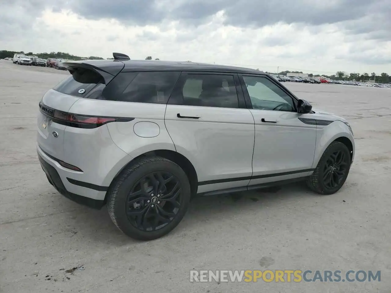 3 Photograph of a damaged car SALZL2FX5NH174453 LAND ROVER RANGEROVER 2022