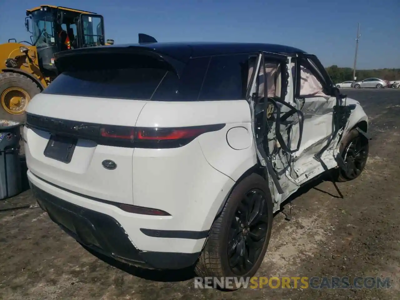 4 Photograph of a damaged car SALZP2FX3NH164945 LAND ROVER RANGEROVER 2022