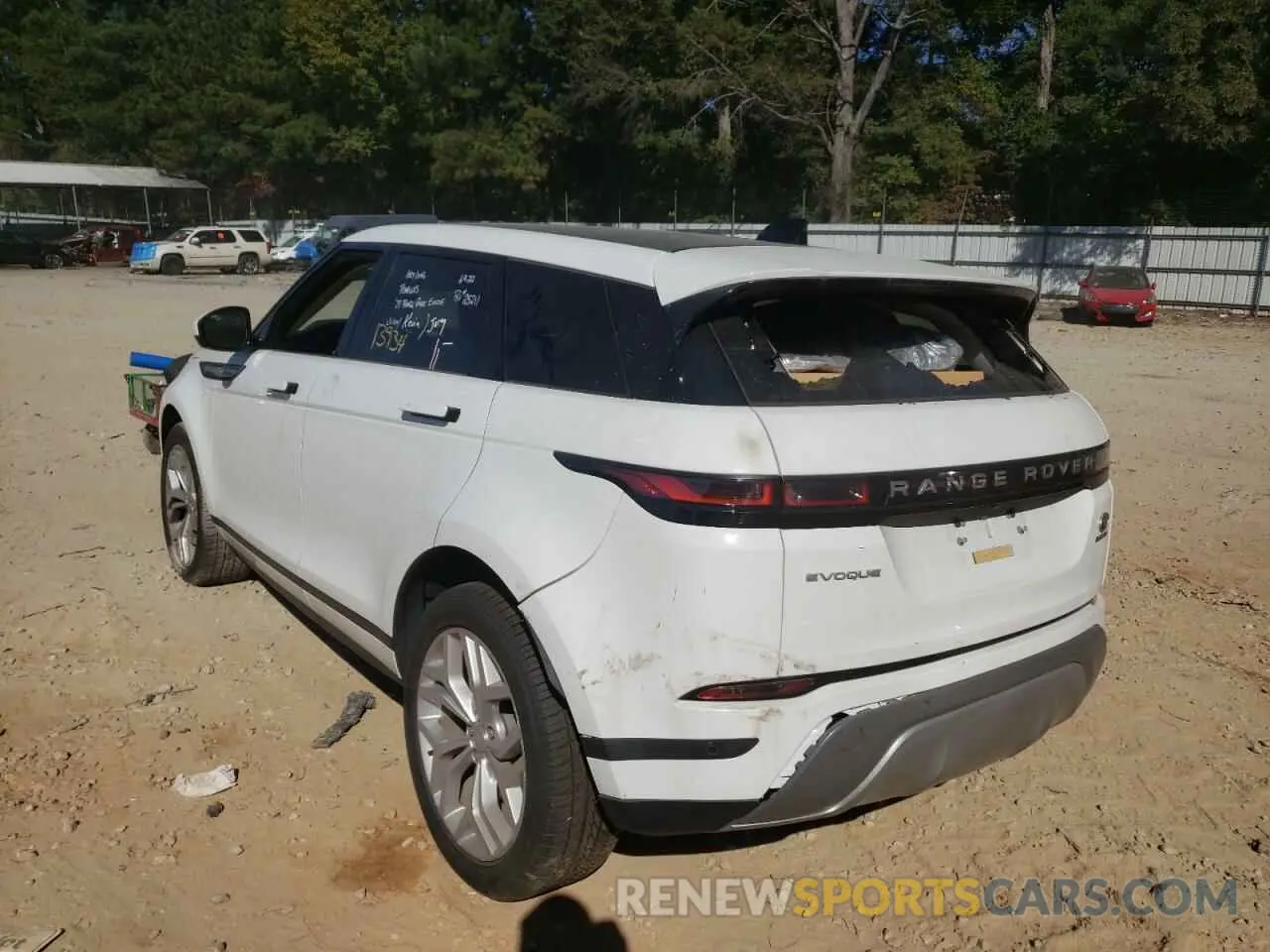 3 Photograph of a damaged car SALZP2FXXNH166143 LAND ROVER RANGEROVER 2022