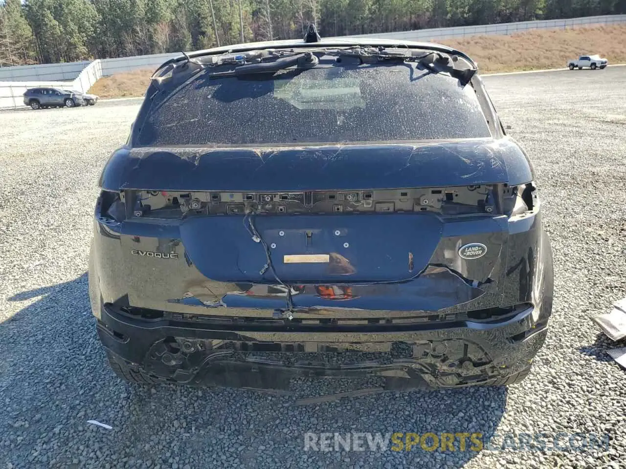 6 Photograph of a damaged car SALZT2FX5NH164845 LAND ROVER RANGEROVER 2022