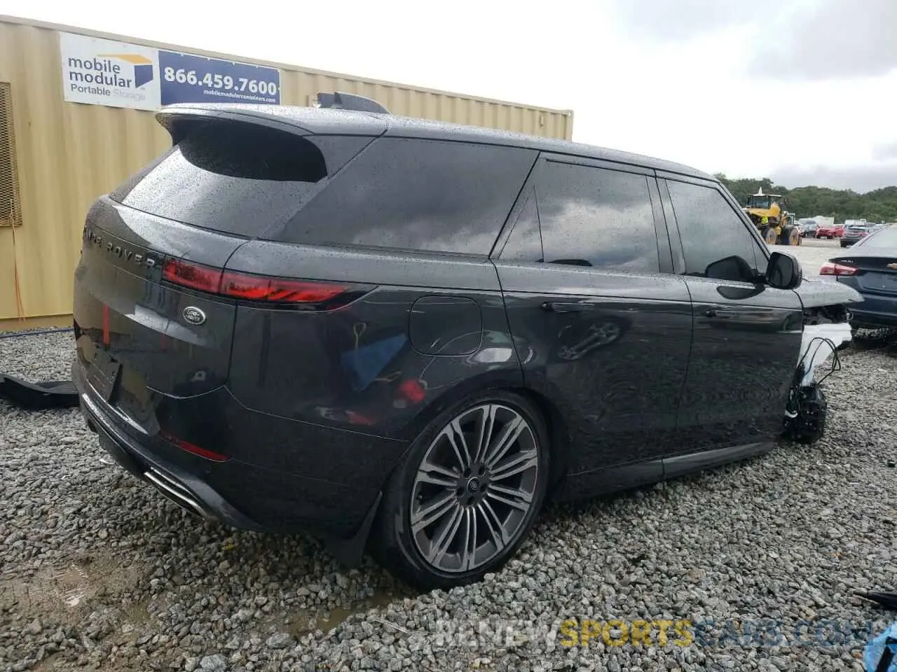 3 Photograph of a damaged car SAL1L9FU0PA136202 LAND ROVER RANGEROVER 2023