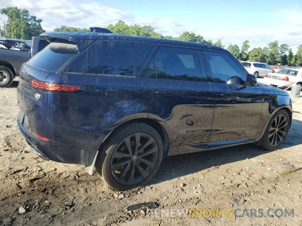 3 Photograph of a damaged car SAL1L9FU5PA141556 LAND ROVER RANGEROVER 2023