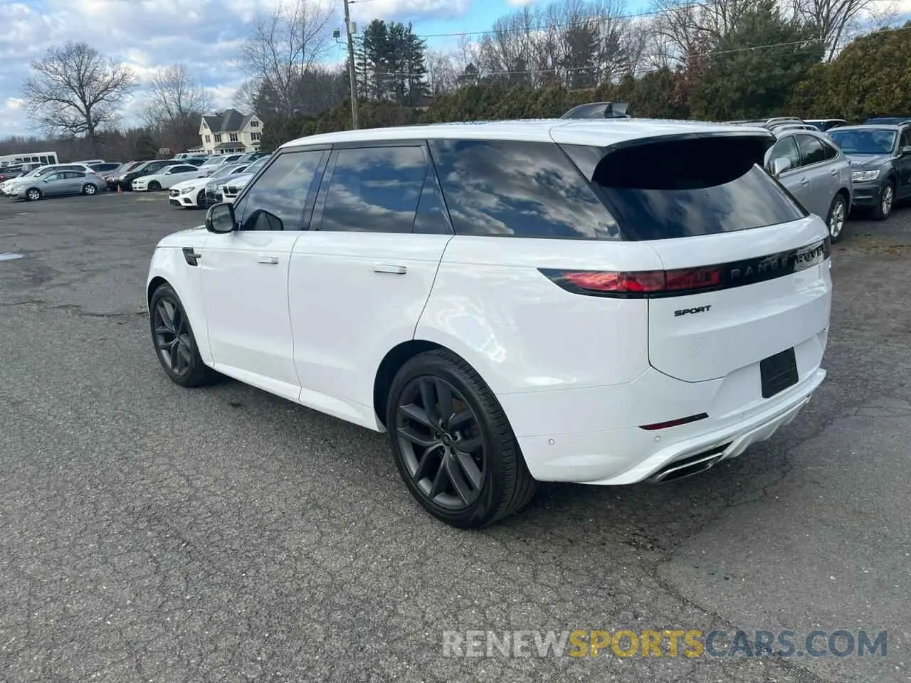 2 Photograph of a damaged car SAL1L9FU6PA101647 LAND ROVER RANGEROVER 2023