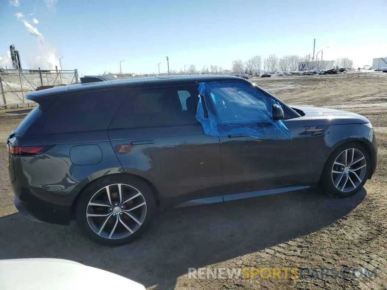 3 Photograph of a damaged car SAL1L9FU9PA146985 LAND ROVER RANGEROVER 2023