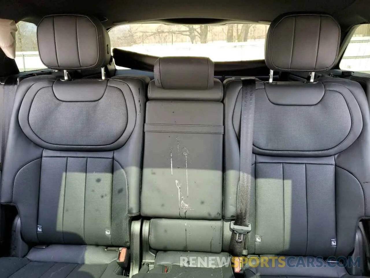 10 Photograph of a damaged car SAL1P9EU2PA136126 LAND ROVER RANGEROVER 2023
