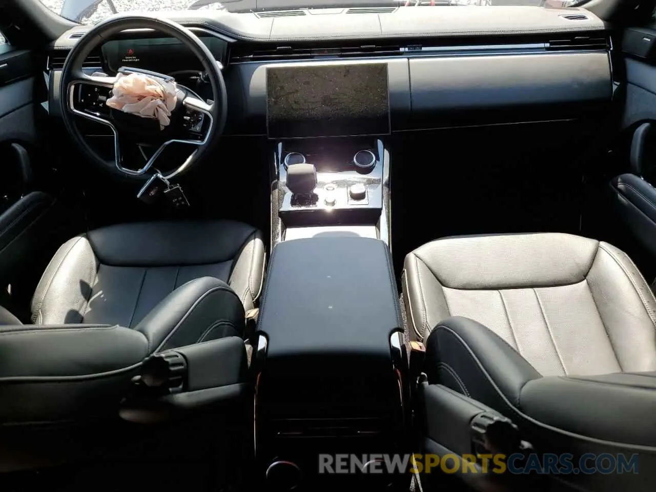 8 Photograph of a damaged car SAL1P9EU2PA136126 LAND ROVER RANGEROVER 2023
