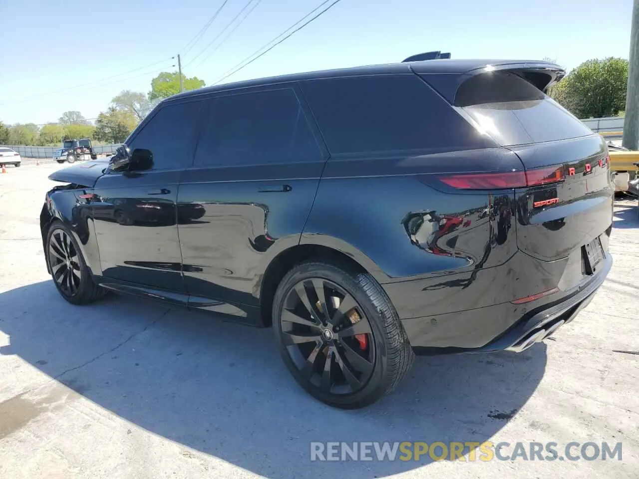 2 Photograph of a damaged car SAL1V9E70PA125397 LAND ROVER RANGEROVER 2023