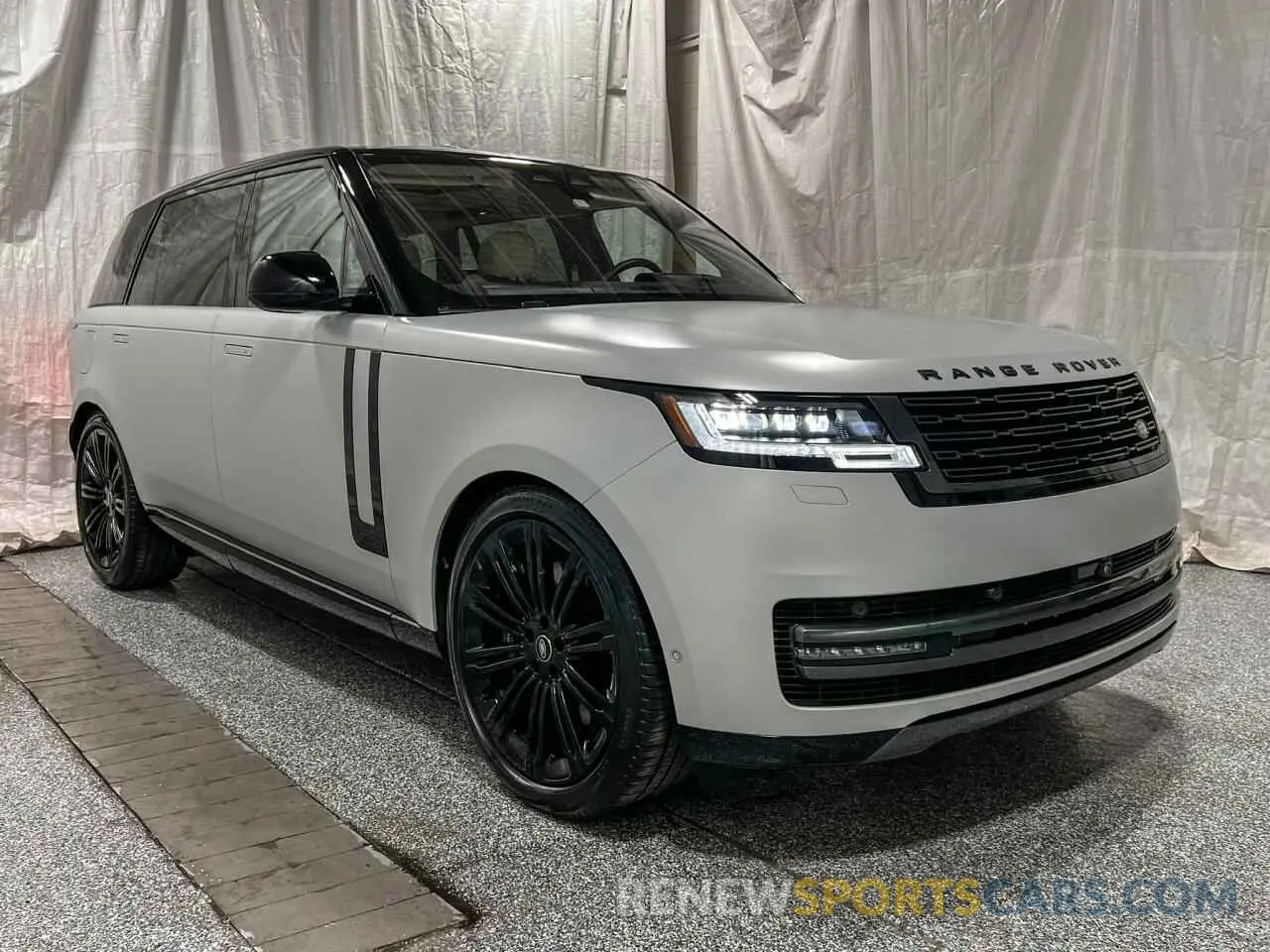1 Photograph of a damaged car SALK1BE77PA033825 LAND ROVER RANGEROVER 2023