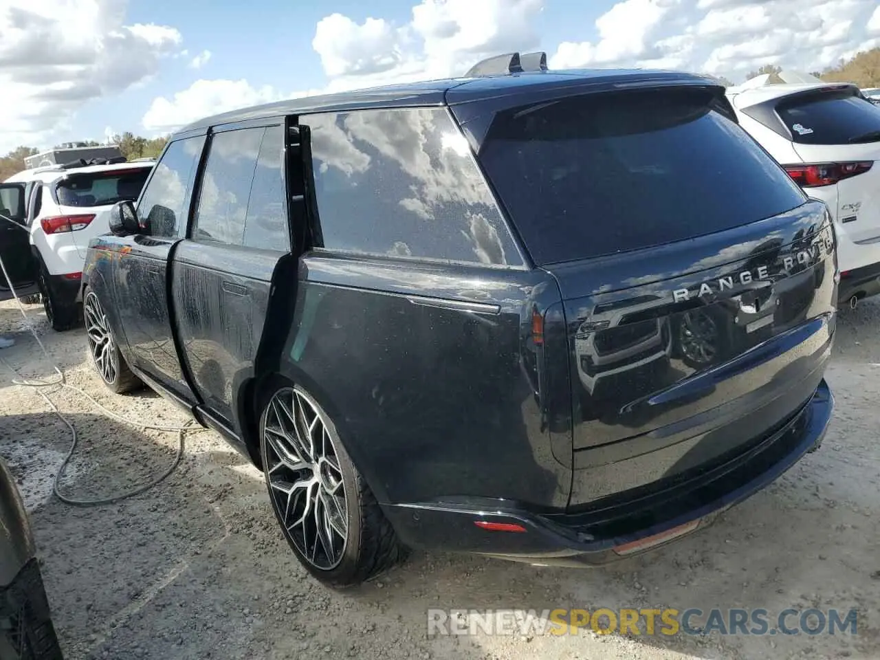 2 Photograph of a damaged car SALKP9E71PA046836 LAND ROVER RANGEROVER 2023