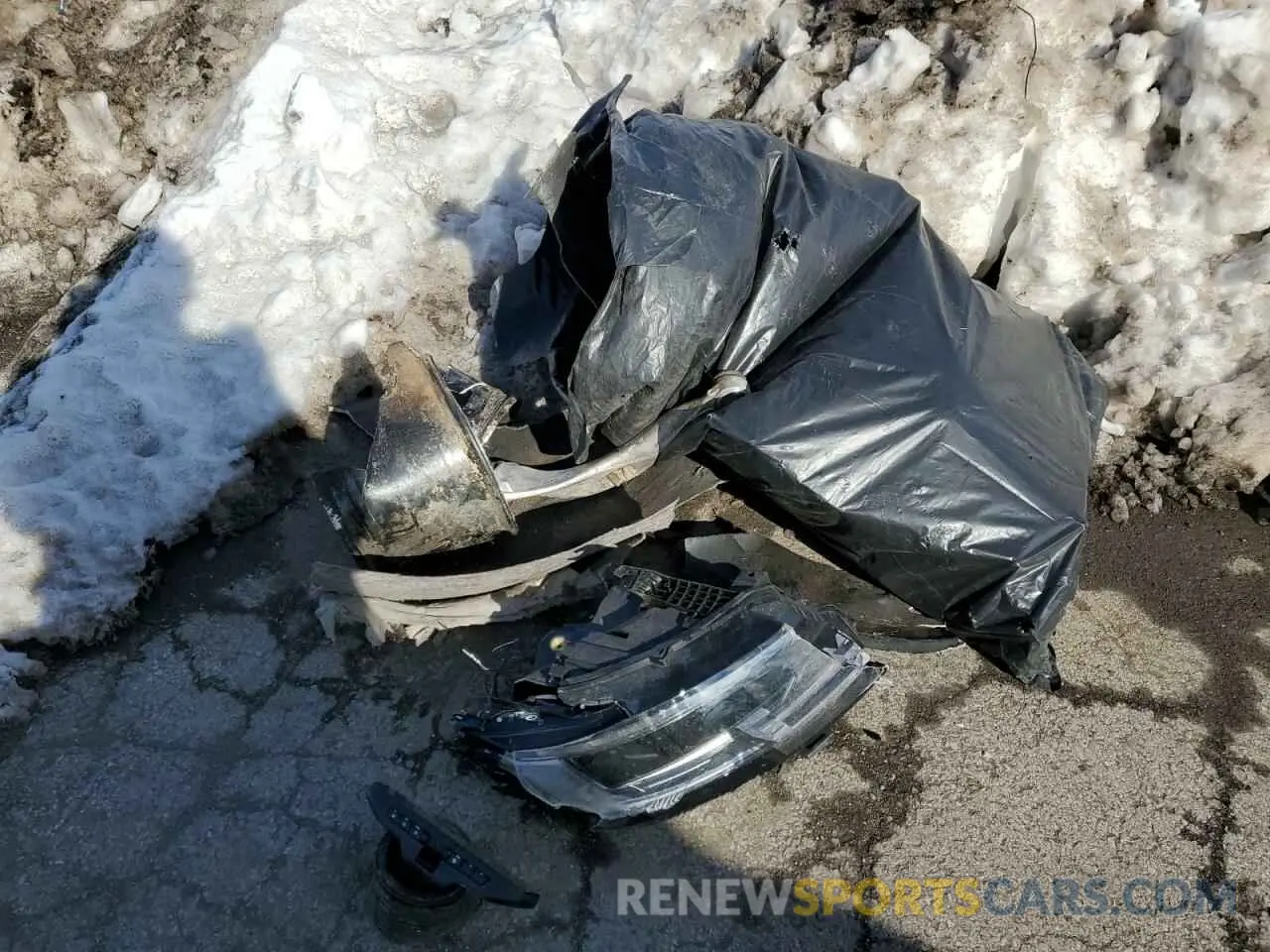 13 Photograph of a damaged car SALKP9E72PA031813 LAND ROVER RANGEROVER 2023