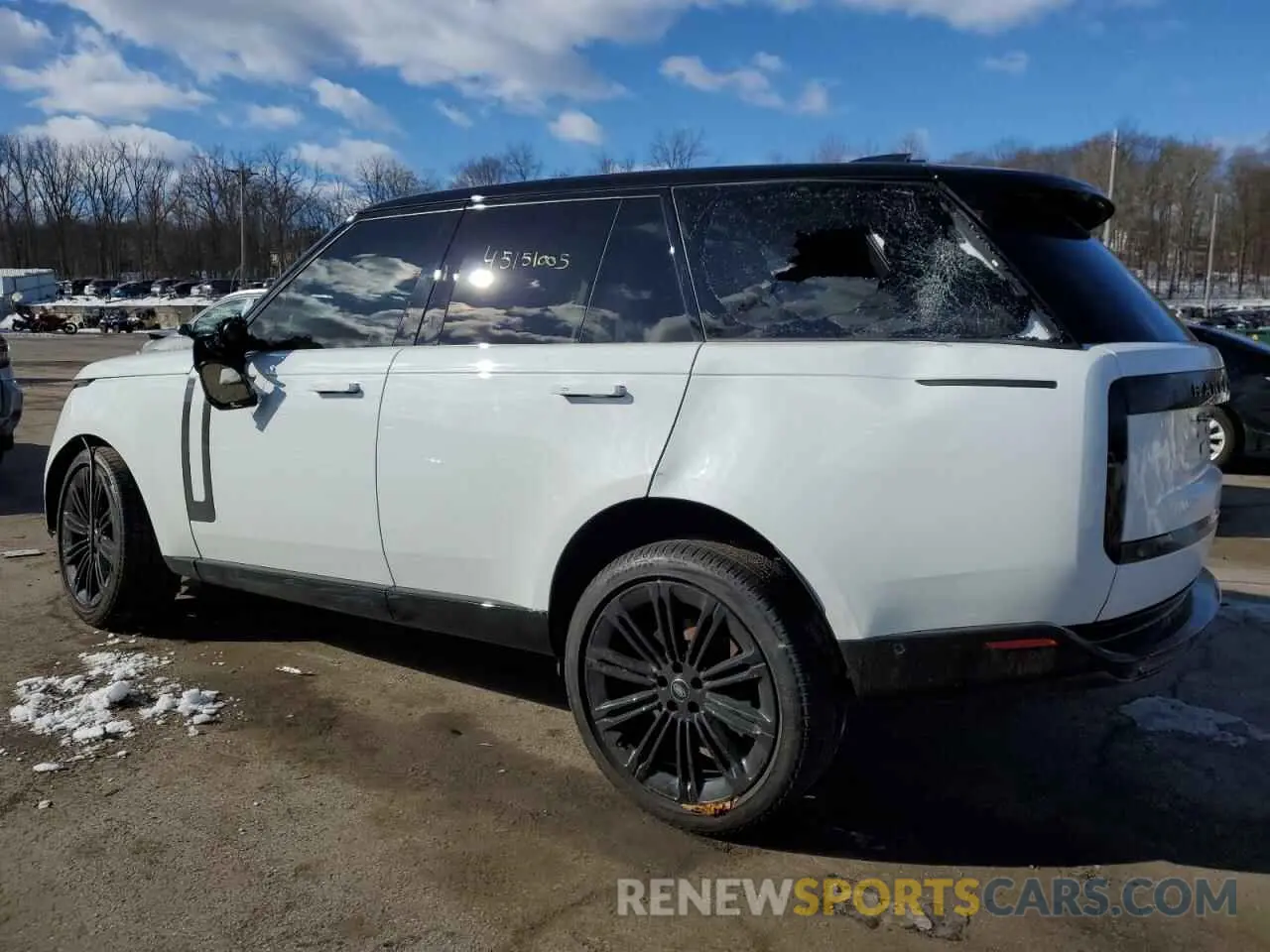 2 Photograph of a damaged car SALKP9E72PA031813 LAND ROVER RANGEROVER 2023