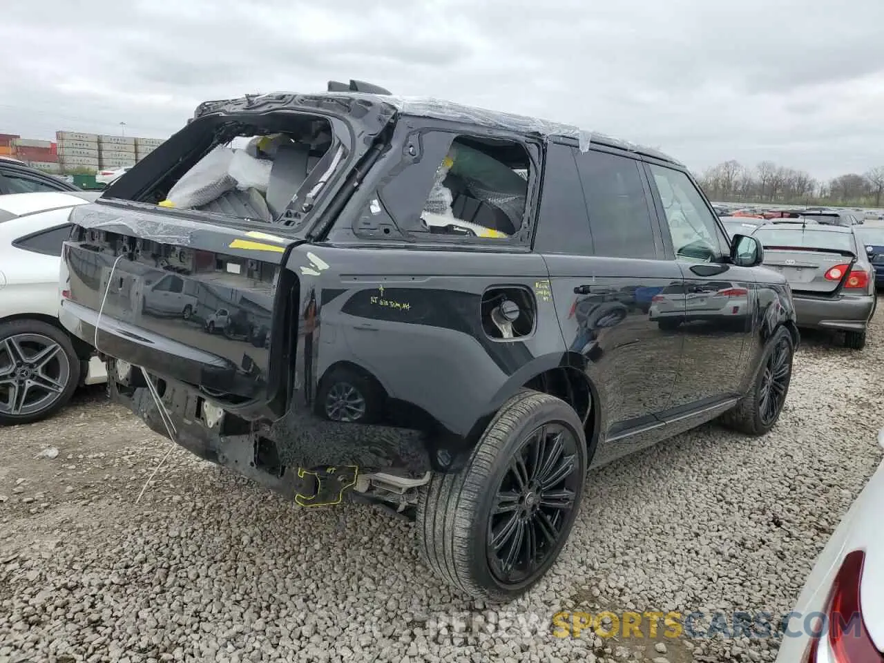 3 Photograph of a damaged car SALKP9E72PA084611 LAND ROVER RANGEROVER 2023