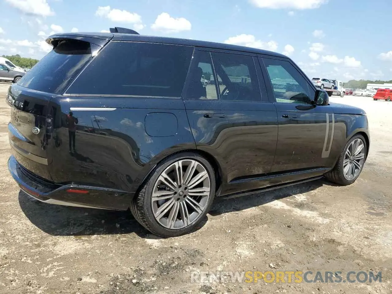 3 Photograph of a damaged car SALKP9E73PA083967 LAND ROVER RANGEROVER 2023