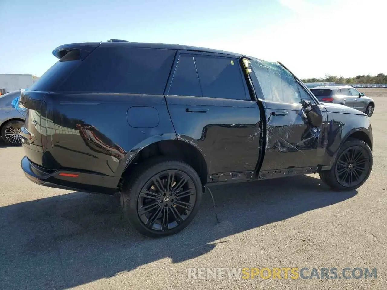 3 Photograph of a damaged car SALKP9E76PA011452 LAND ROVER RANGEROVER 2023