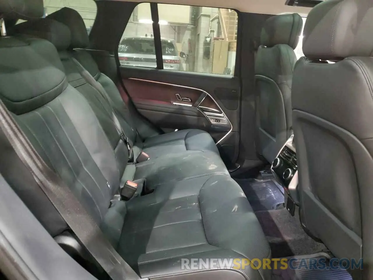 10 Photograph of a damaged car SALKP9E77PA040247 LAND ROVER RANGEROVER 2023