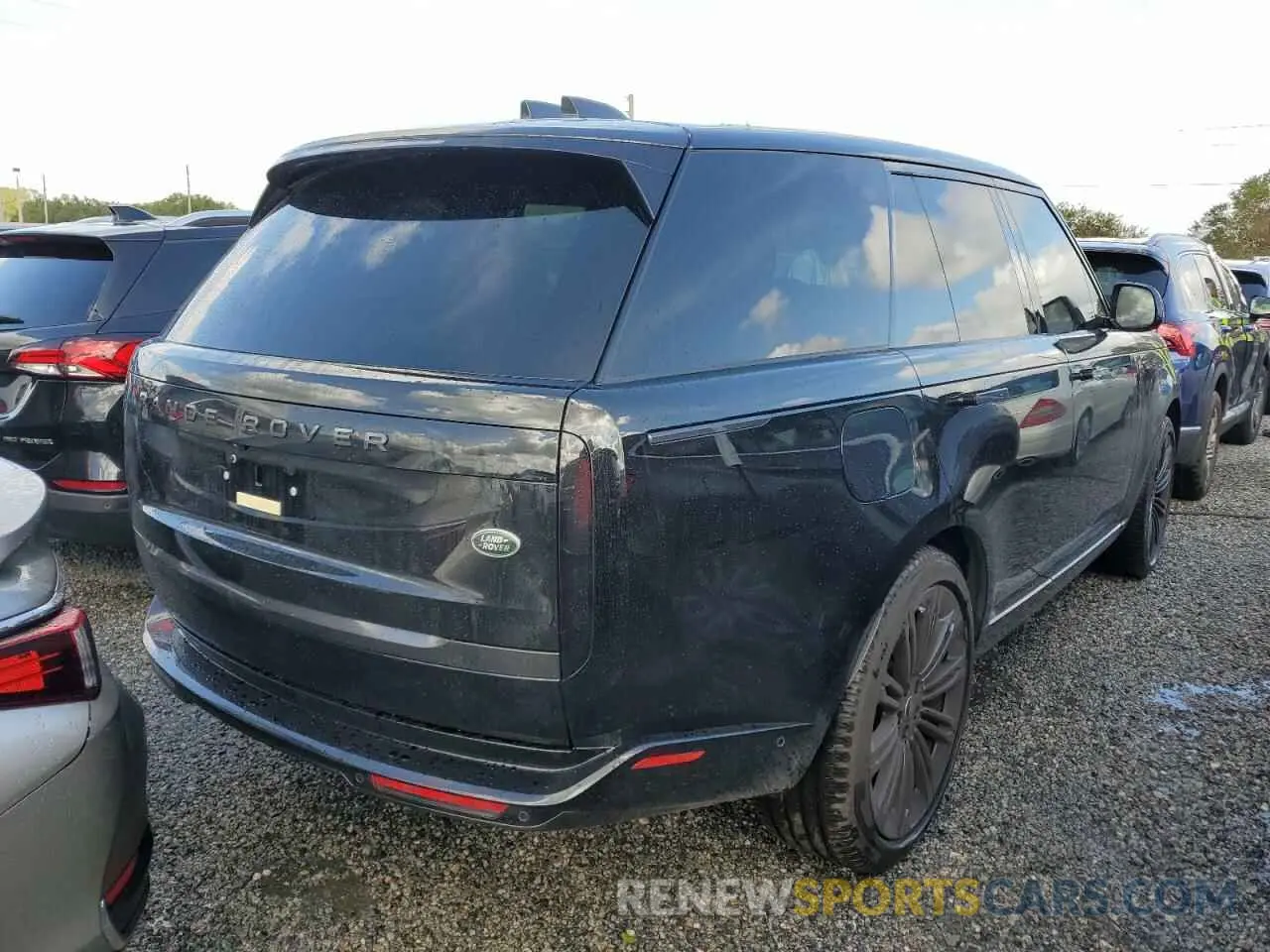 6 Photograph of a damaged car SALKP9E77PA077430 LAND ROVER RANGEROVER 2023