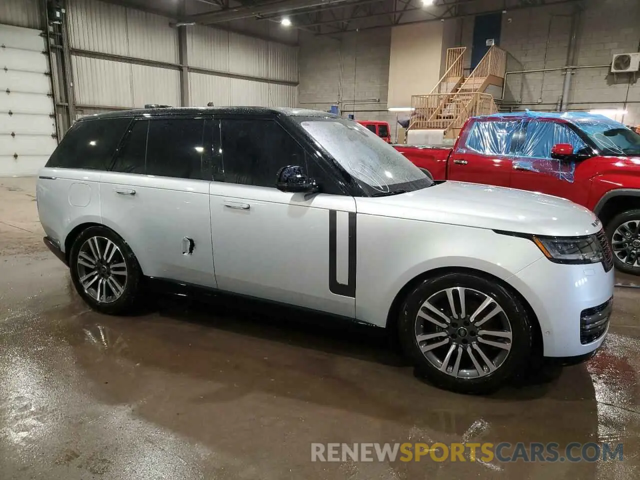 4 Photograph of a damaged car SALKP9FU6PA047257 LAND ROVER RANGEROVER 2023