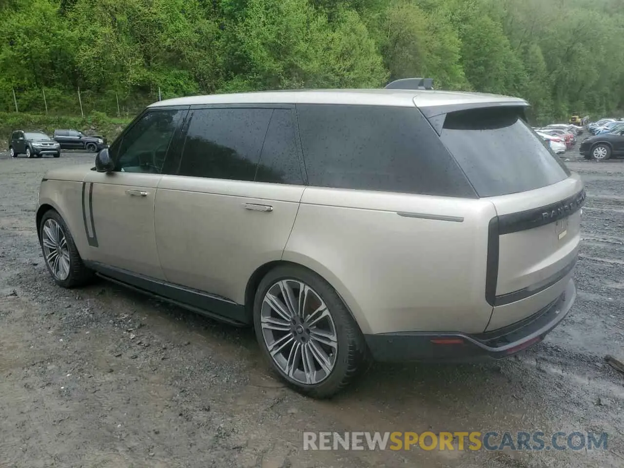 2 Photograph of a damaged car SALKPBE71PA022379 LAND ROVER RANGEROVER 2023