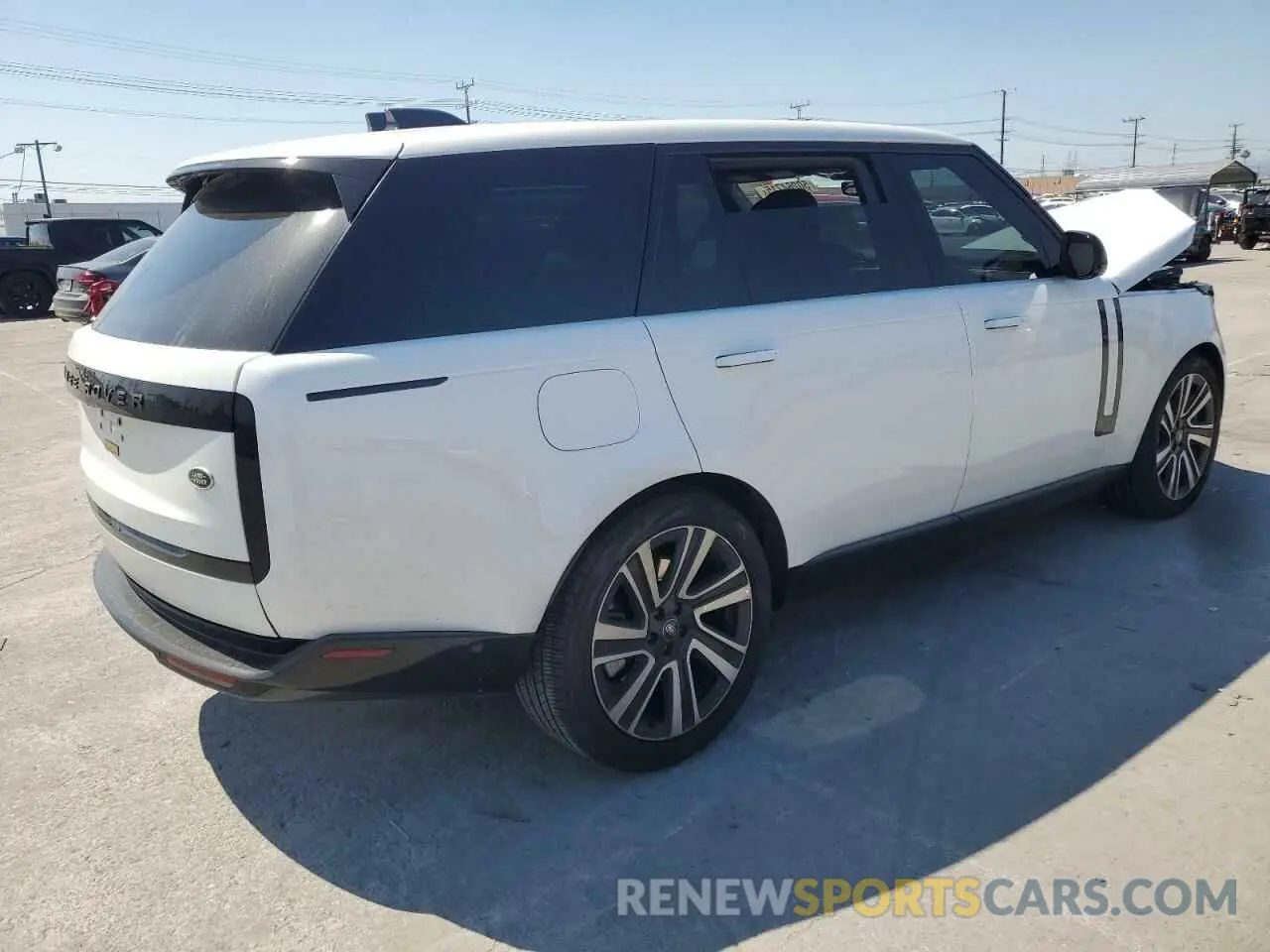 3 Photograph of a damaged car SALKPBE73PA070434 LAND ROVER RANGEROVER 2023