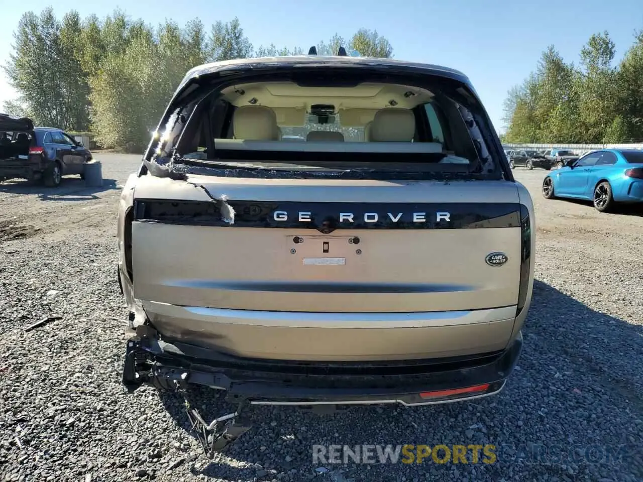6 Photograph of a damaged car SALKV9E7XPA034934 LAND ROVER RANGEROVER 2023