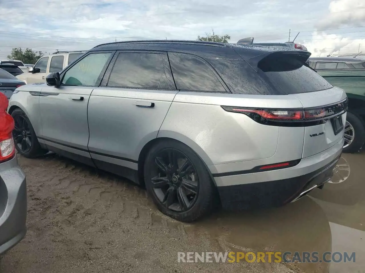 2 Photograph of a damaged car SALYT2EU2PA365696 LAND ROVER RANGEROVER 2023