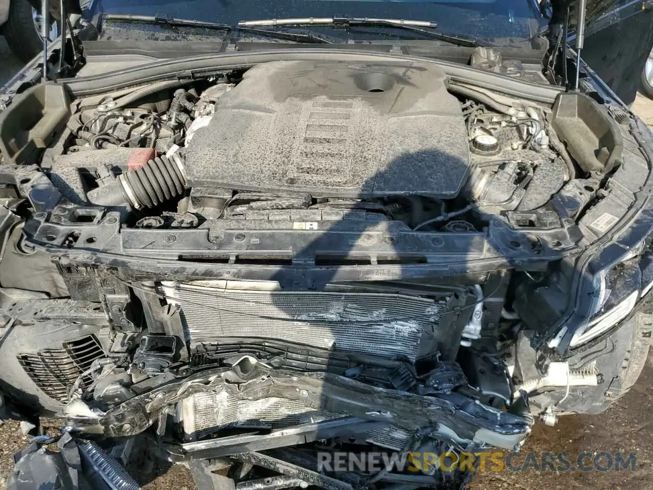 12 Photograph of a damaged car SALYT2EUXPA361010 LAND ROVER RANGEROVER 2023