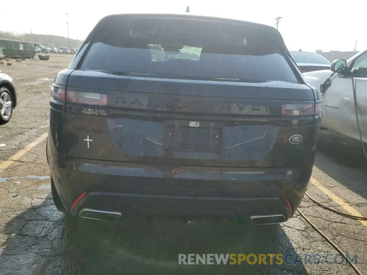 6 Photograph of a damaged car SALYT2EUXPA361010 LAND ROVER RANGEROVER 2023