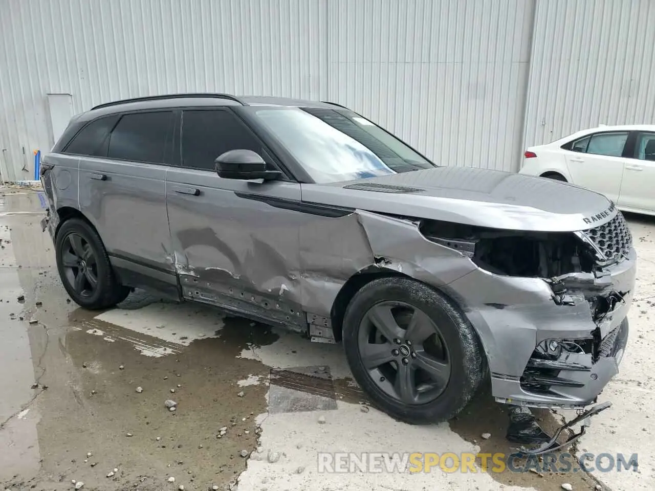 4 Photograph of a damaged car SALYT2EX2PA348200 LAND ROVER RANGEROVER 2023