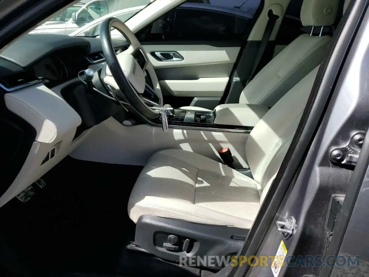 7 Photograph of a damaged car SALYT2EX2PA348200 LAND ROVER RANGEROVER 2023