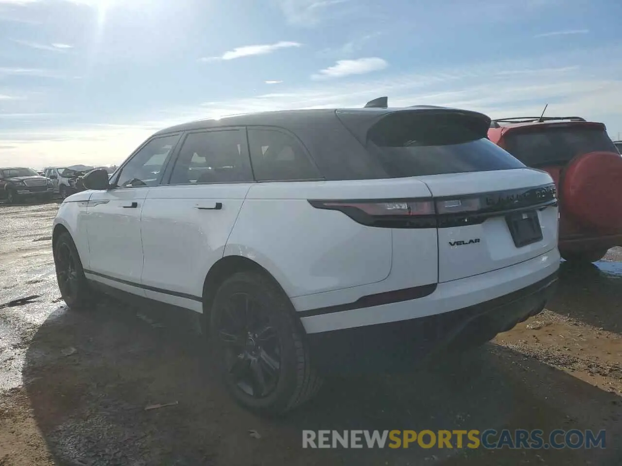 2 Photograph of a damaged car SALYT2EX6PA354906 LAND ROVER RANGEROVER 2023