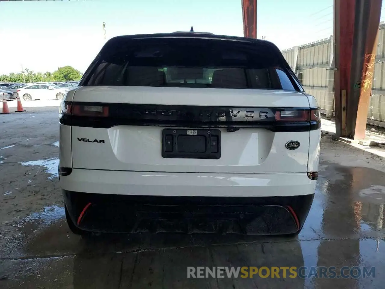6 Photograph of a damaged car SALYT2EX6PA359801 LAND ROVER RANGEROVER 2023