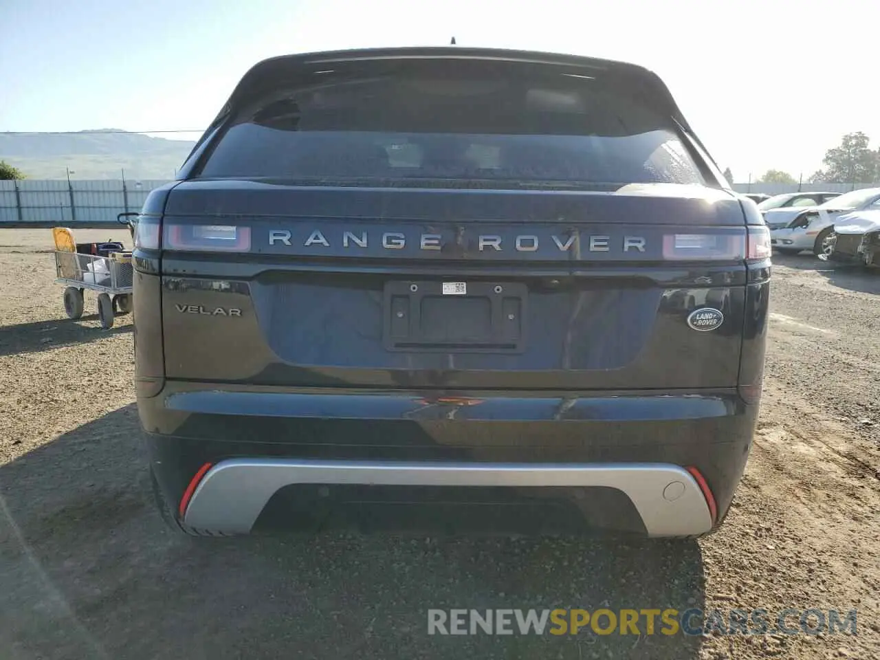 6 Photograph of a damaged car SALYT2EX9PA353488 LAND ROVER RANGEROVER 2023