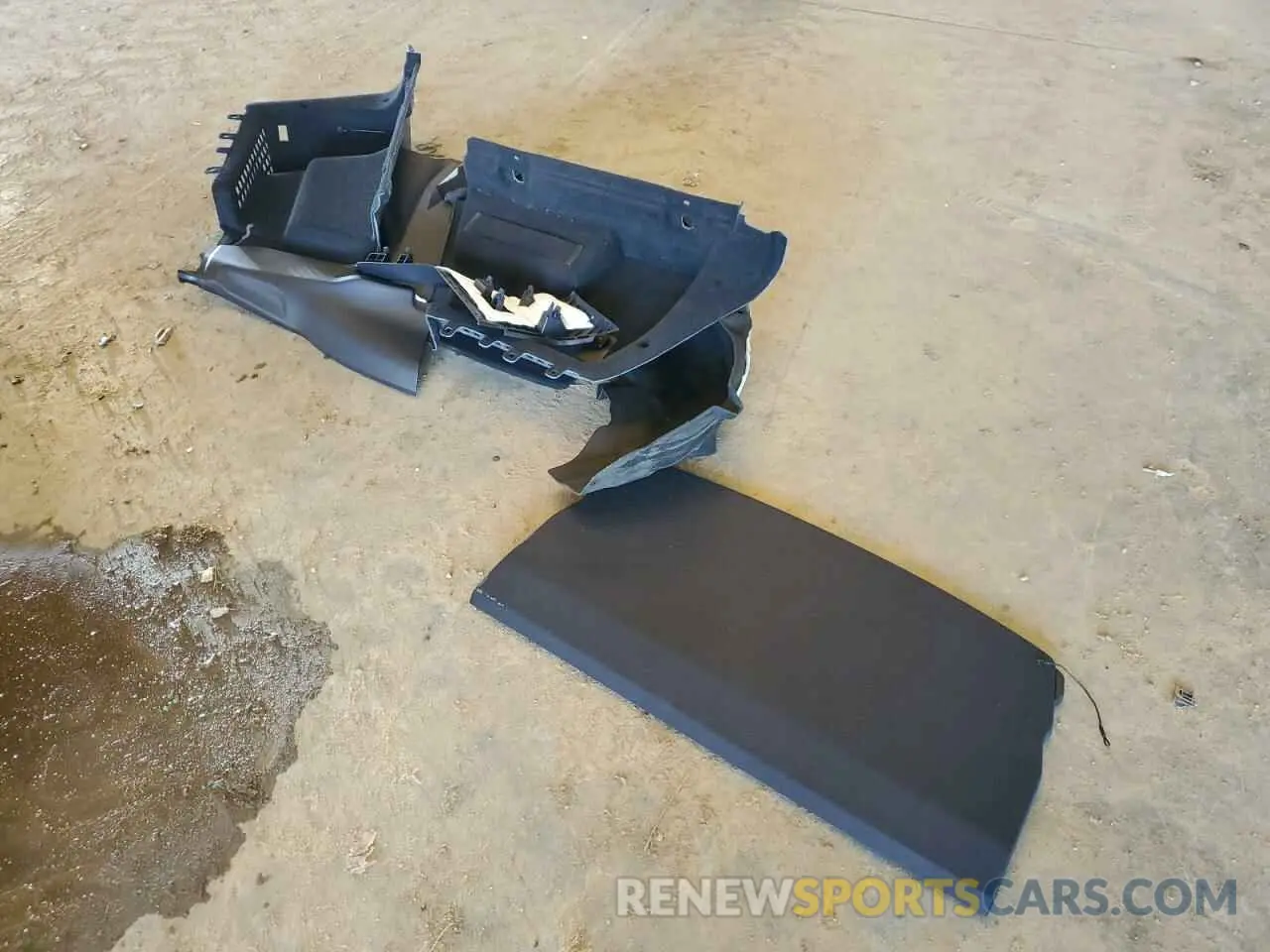 13 Photograph of a damaged car SALZL2FX3PH224995 LAND ROVER RANGEROVER 2023