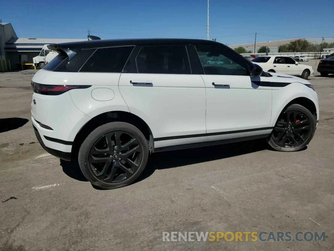 3 Photograph of a damaged car SALZT2FX0PH197948 LAND ROVER RANGEROVER 2023