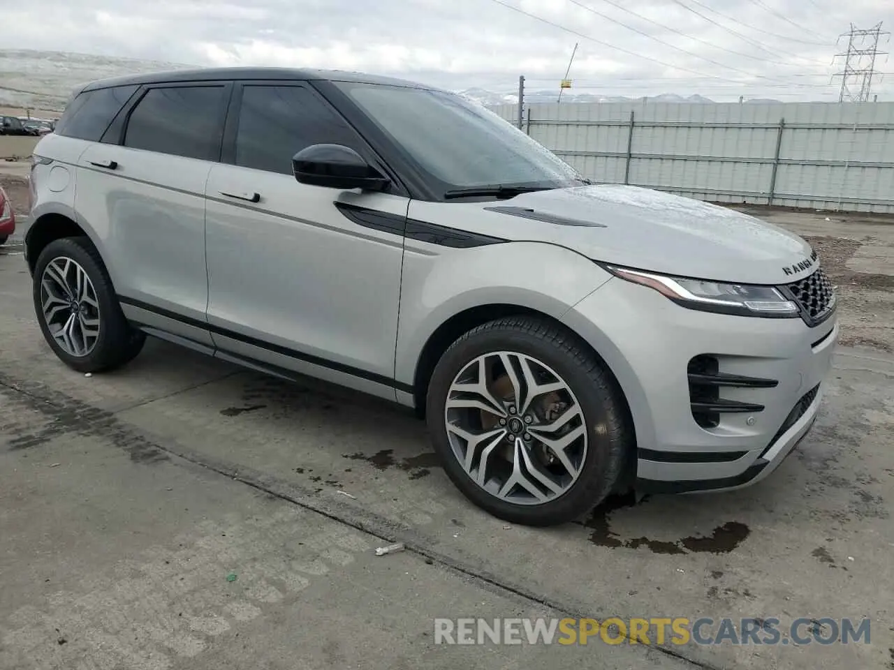 4 Photograph of a damaged car SALZT2FX5PH191546 LAND ROVER RANGEROVER 2023