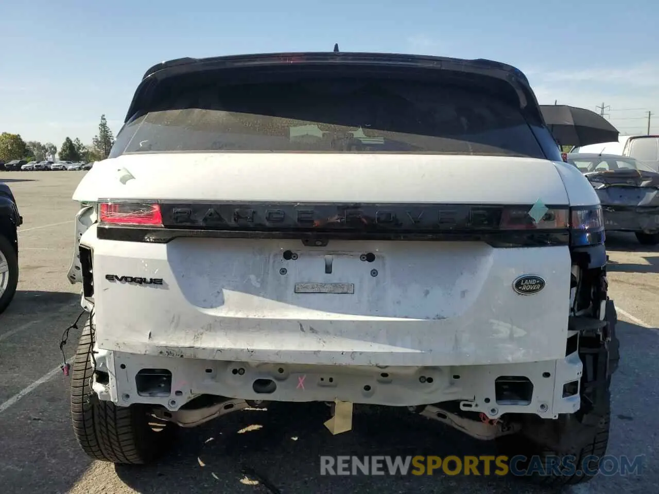 6 Photograph of a damaged car SALZT2FX8PH198832 LAND ROVER RANGEROVER 2023