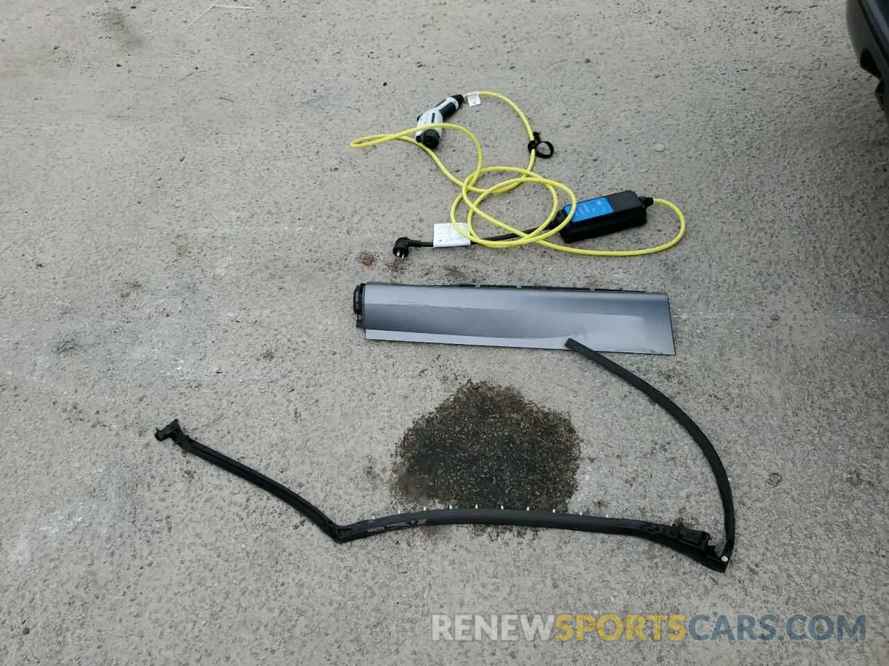 13 Photograph of a damaged car SAL119F45RA407053 LAND ROVER RANGEROVER 2024