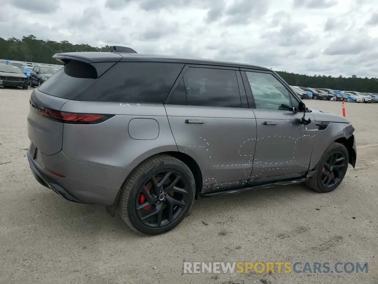 3 Photograph of a damaged car SAL119F45RA407053 LAND ROVER RANGEROVER 2024