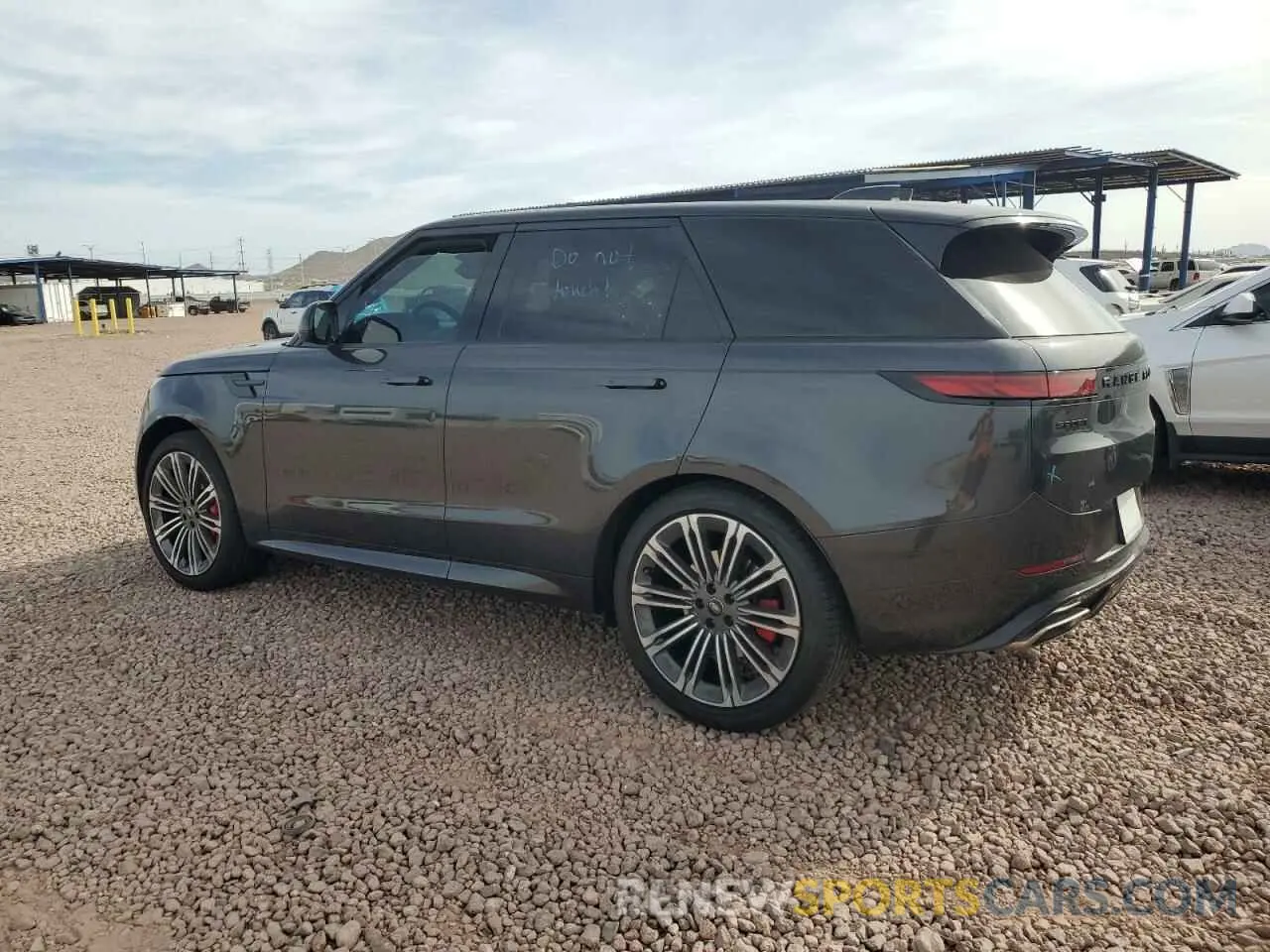 2 Photograph of a damaged car SAL1L9FU9RA199592 LAND ROVER RANGEROVER 2024