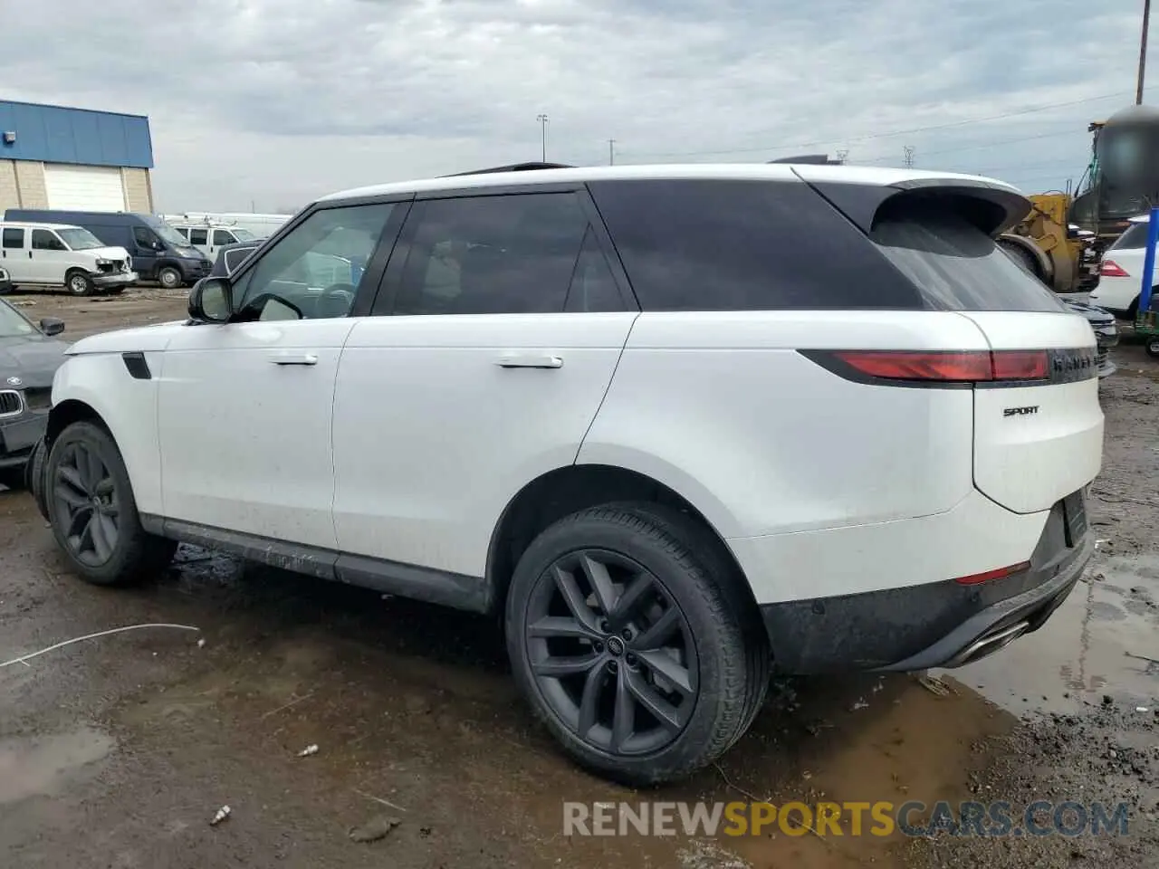 2 Photograph of a damaged car SAL1P9EU0RA189202 LAND ROVER RANGEROVER 2024