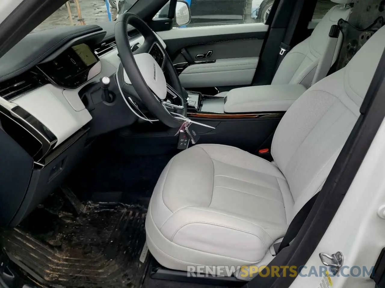 7 Photograph of a damaged car SAL1P9EU0RA189202 LAND ROVER RANGEROVER 2024