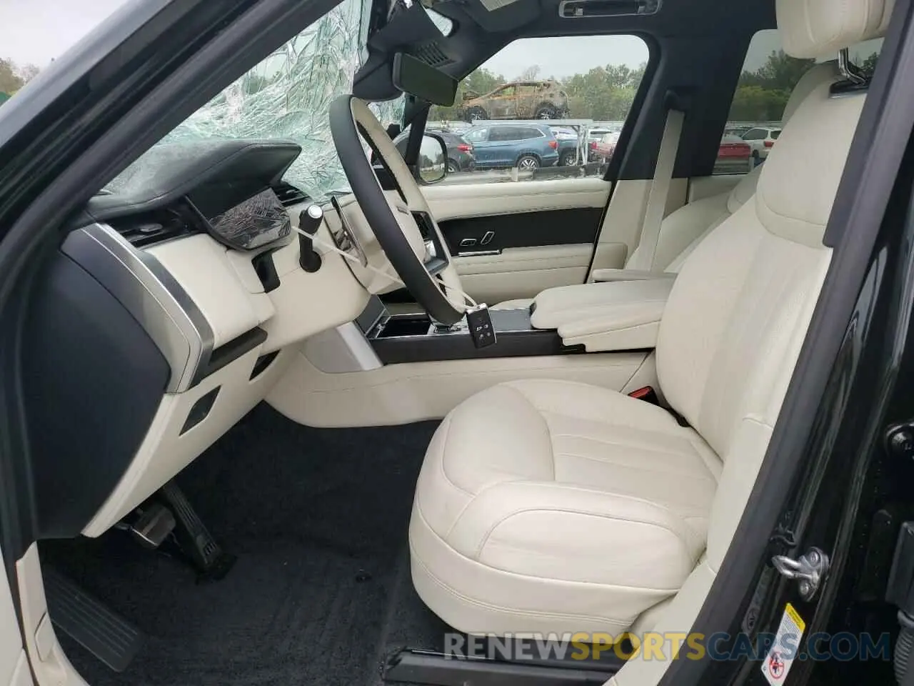 7 Photograph of a damaged car SALKPBE96RA203739 LAND ROVER RANGEROVER 2024