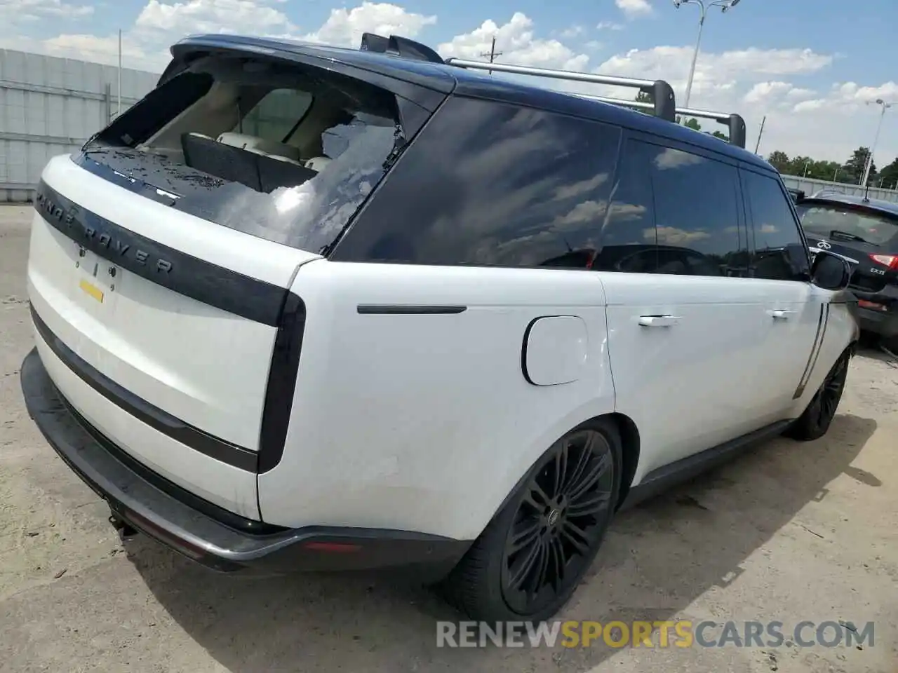 3 Photograph of a damaged car SALKPBFU7RA210167 LAND ROVER RANGEROVER 2024