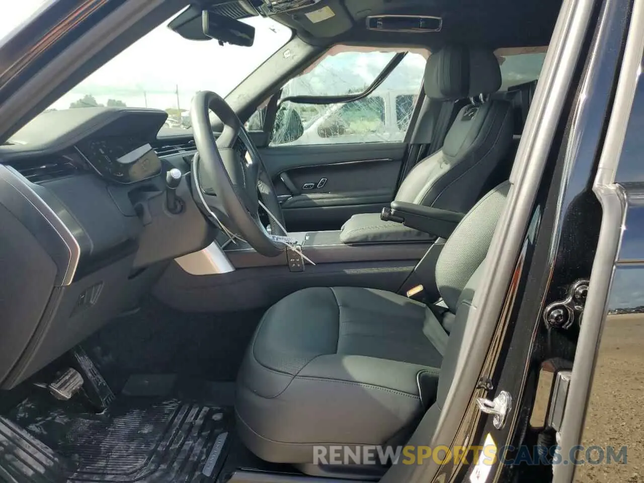 7 Photograph of a damaged car SALKZBF90RA098012 LAND ROVER RANGEROVER 2024